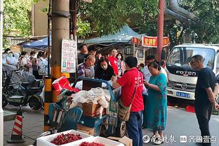 斯通斯：希望埃德森没事早日回归 昨天练习了角球战术